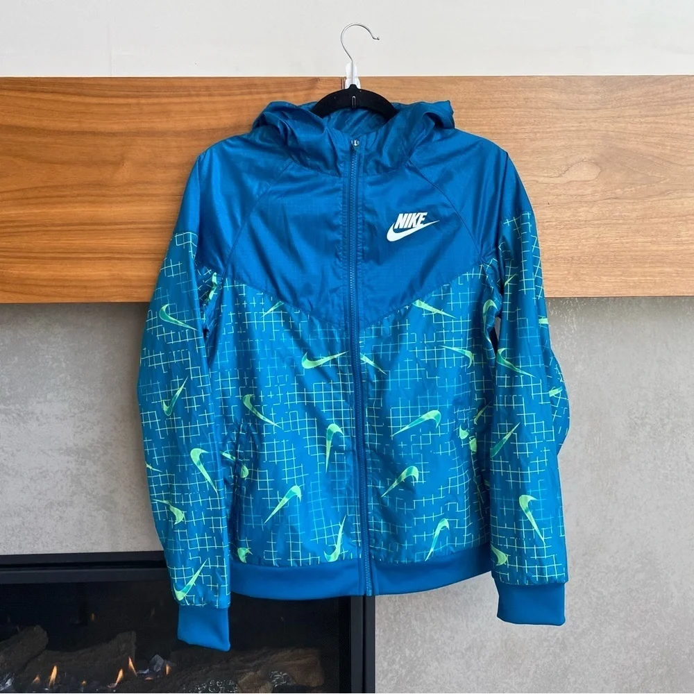 Nike Junior Boys' Sportswear Windrunner Jacket, Size XL